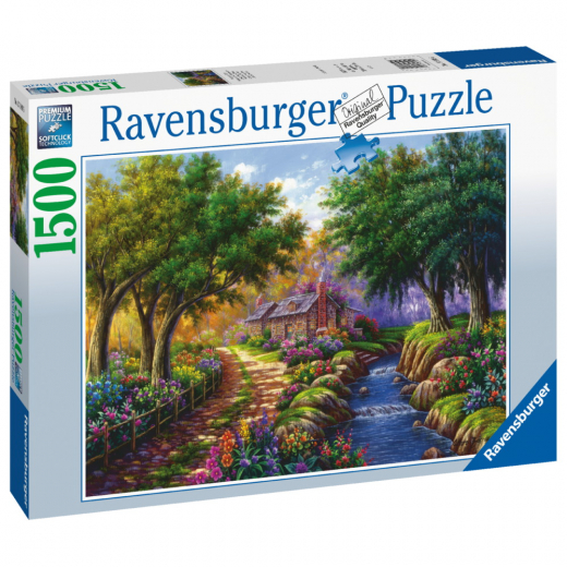 Ravensburger Cottage By The River 1500 Brikker i gruppen PUSLESPIL / 1500 brikker hos Spelexperten (10217109)