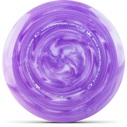 Latitude 64° Grand Swirl Brave Limited Edition Purple White i gruppen UDENDØRSSPIL / Disc Golf & frisbee hos Spelexperten (114387)