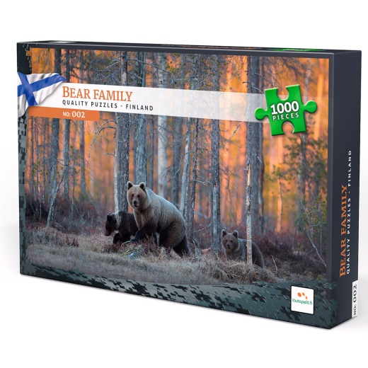 Nordic Puzzels: Bear Family 1000 Brikker i gruppen PUSLESPIL / 1000 brikker hos Spelexperten (LPFI082)