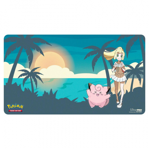 Pokémon TCG: Playmat - Lillie and Clefairy i gruppen SELSKABSSPIL / Tilbehør / Opbevaring hos Spelexperten (ULT16760)