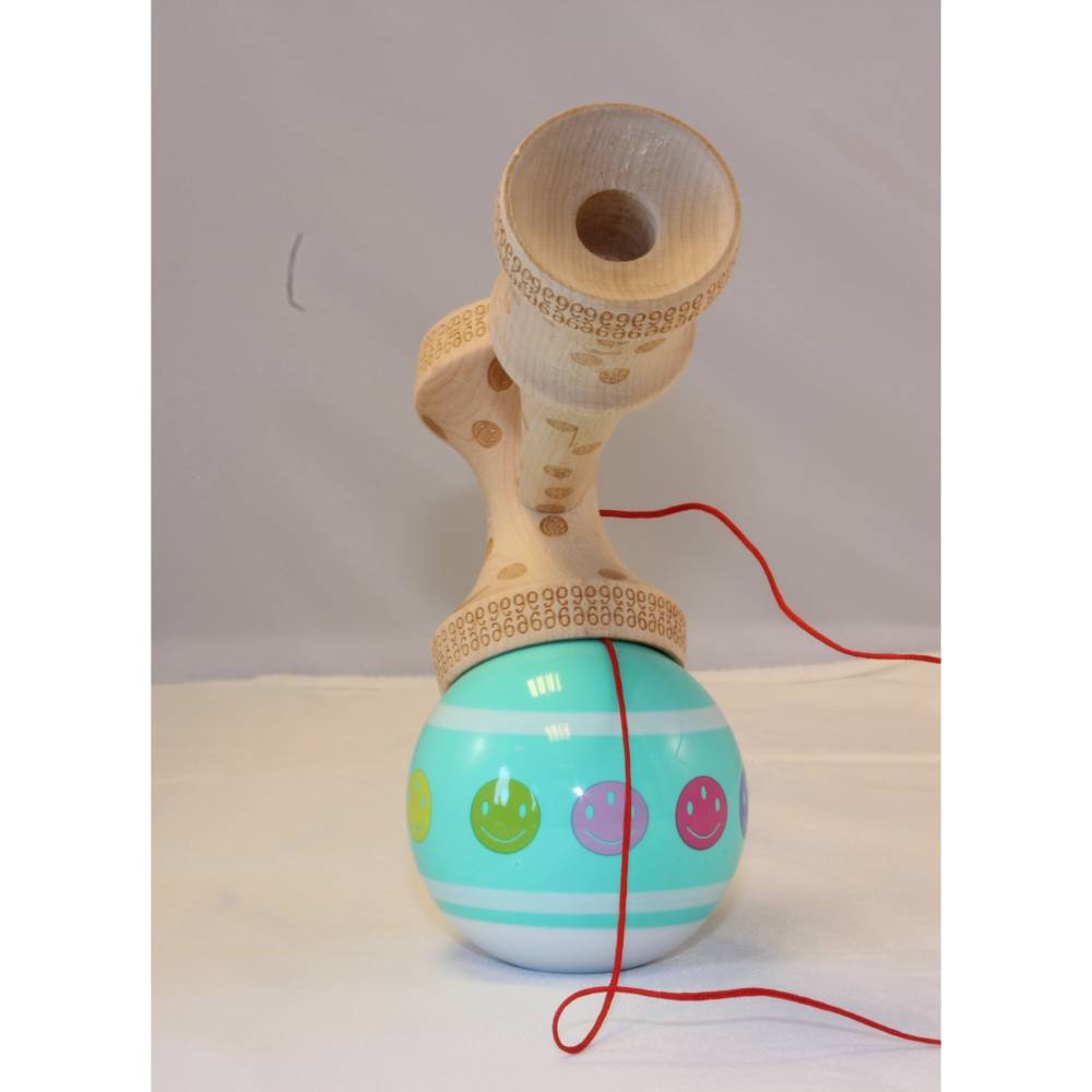 kendama krom 6 year bday
