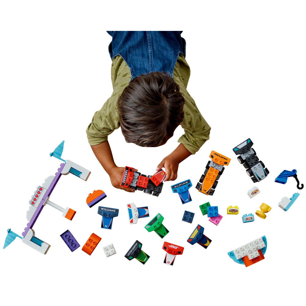 LEGO Duplo - F1 -teams med racerbiler og kørere