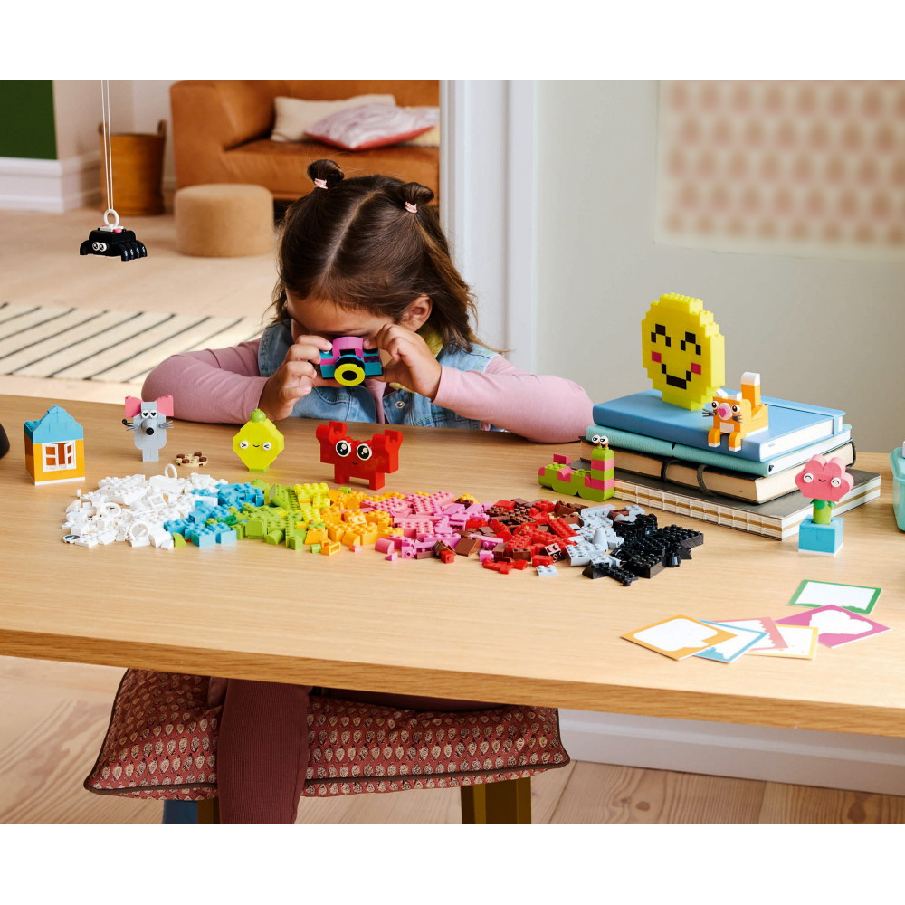 LEGO Classics - Kreativ glad æske