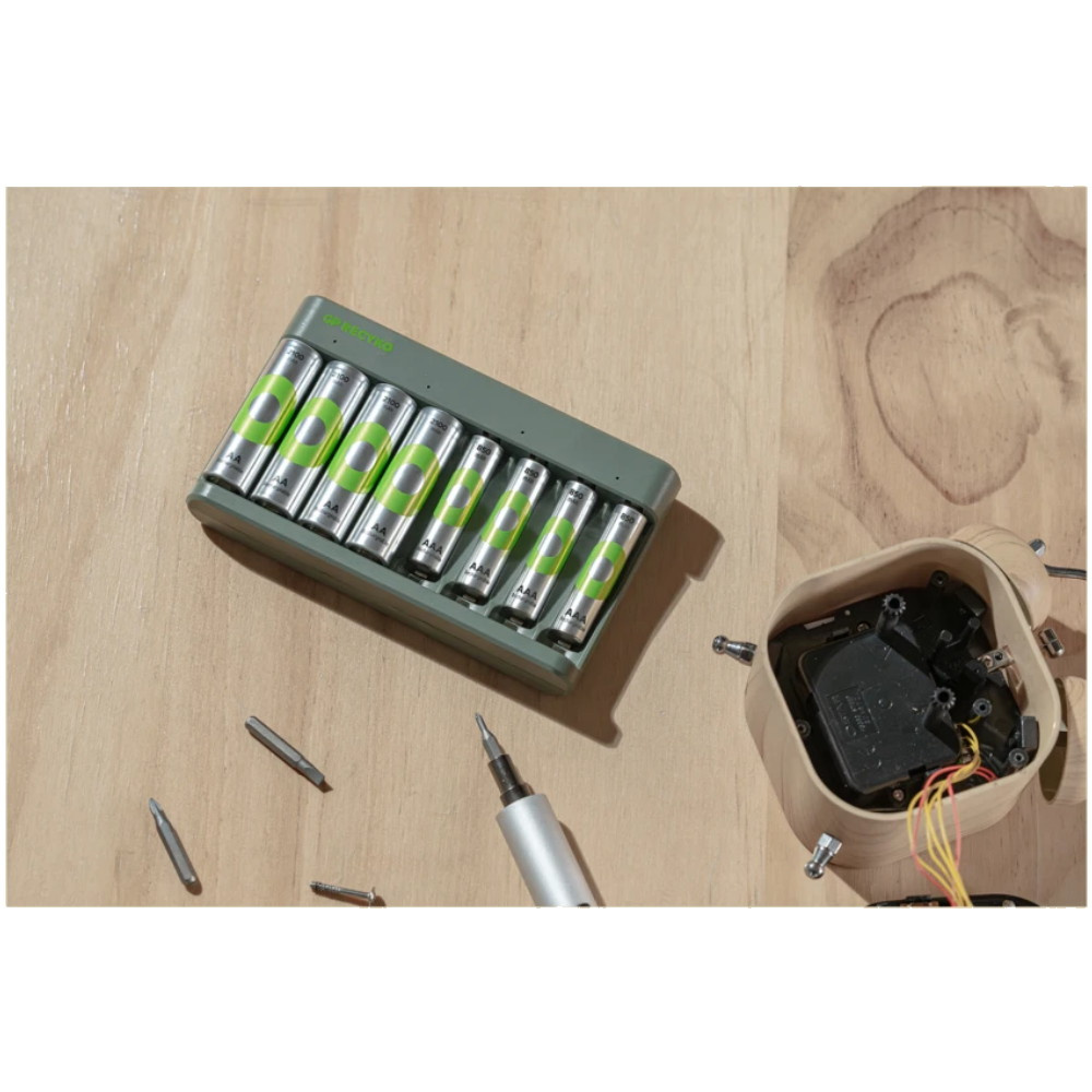 GP Recyko Econ Batterioplader inkl. 4xAA 2100mAh + 4xAAA 850mAh