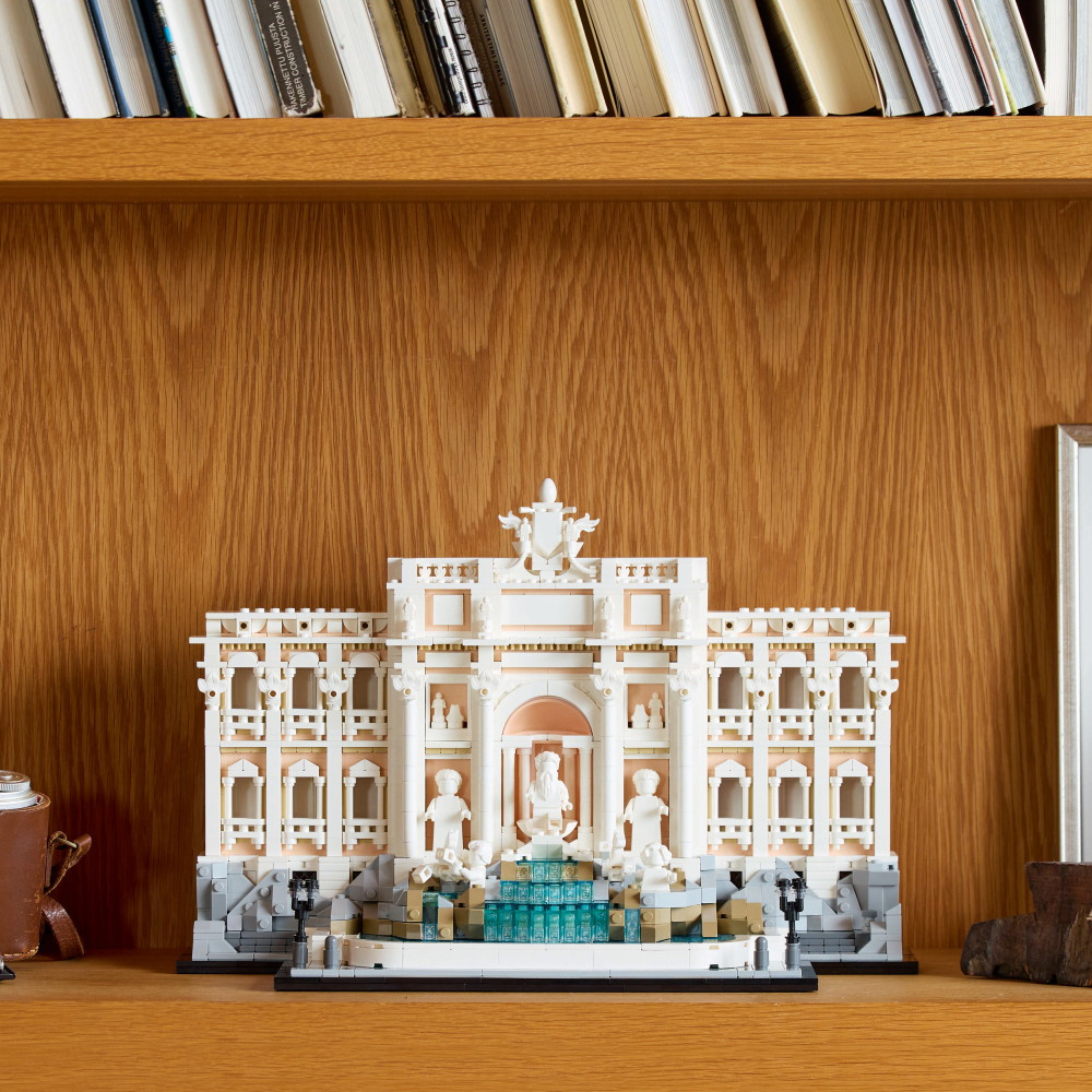 LEGO Architecture - Trevi-fontænen