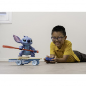 Disney - Radiostyret Surfer Stitch 25 cm Disney - Radiostyret Surfer Stitch 25 cm