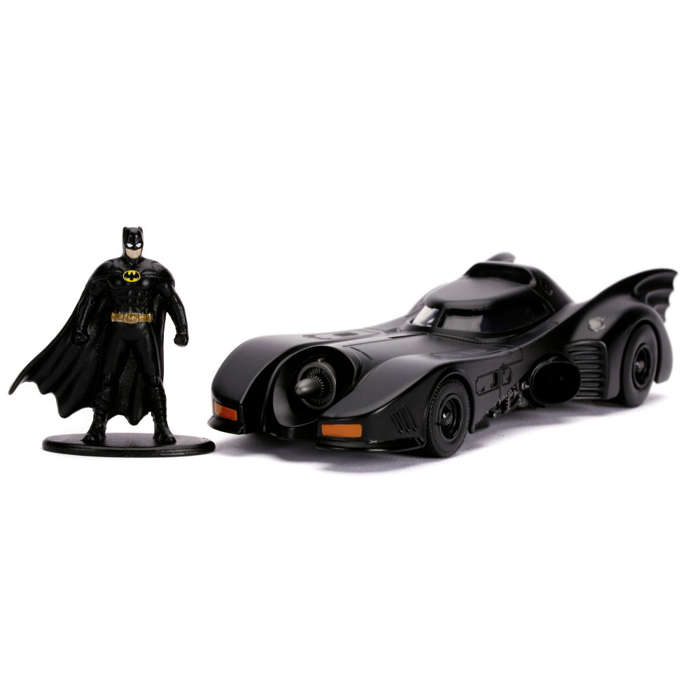 Batman-figur med 1989 Batmobile 1:32