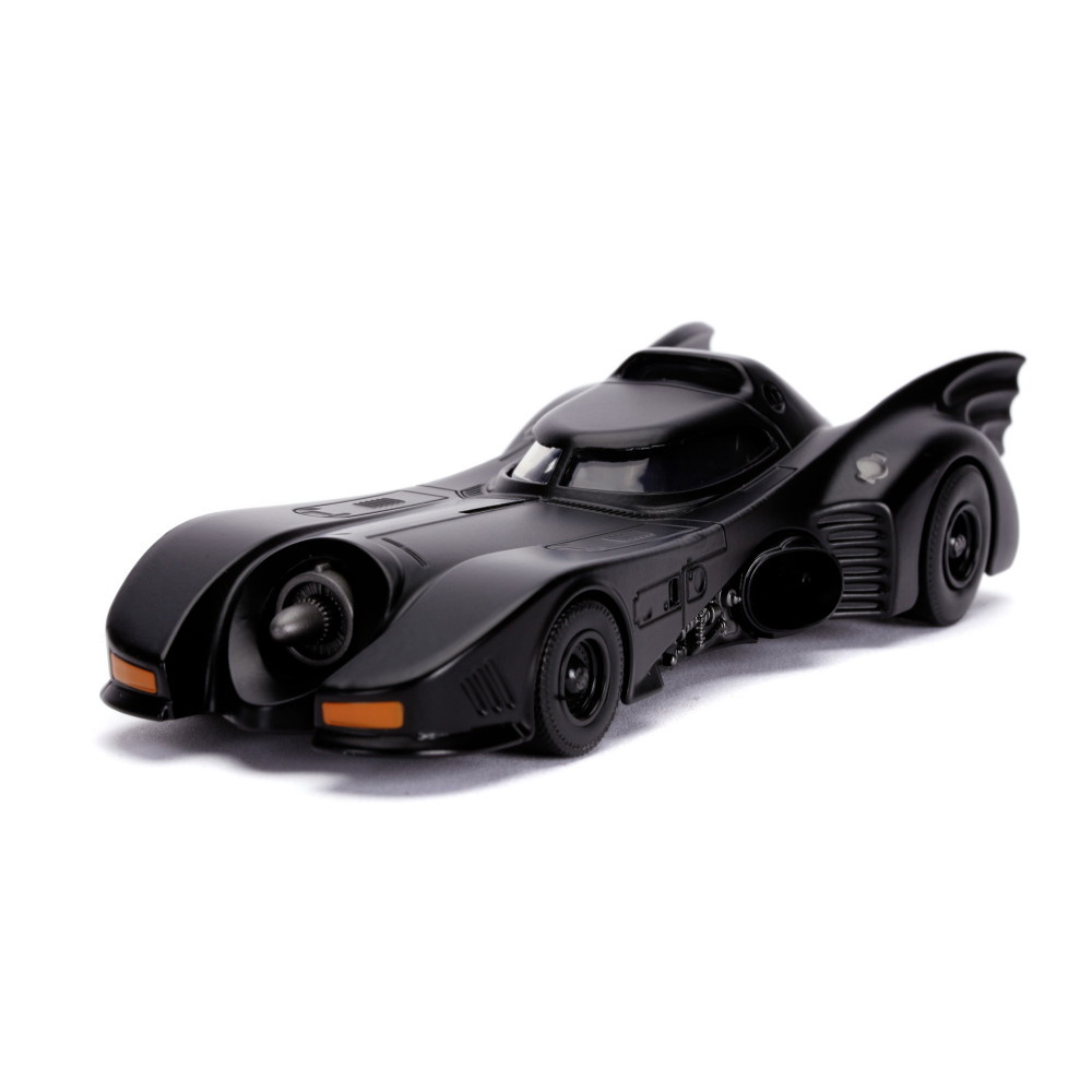 Batman-figur med 1989 Batmobile 1:32