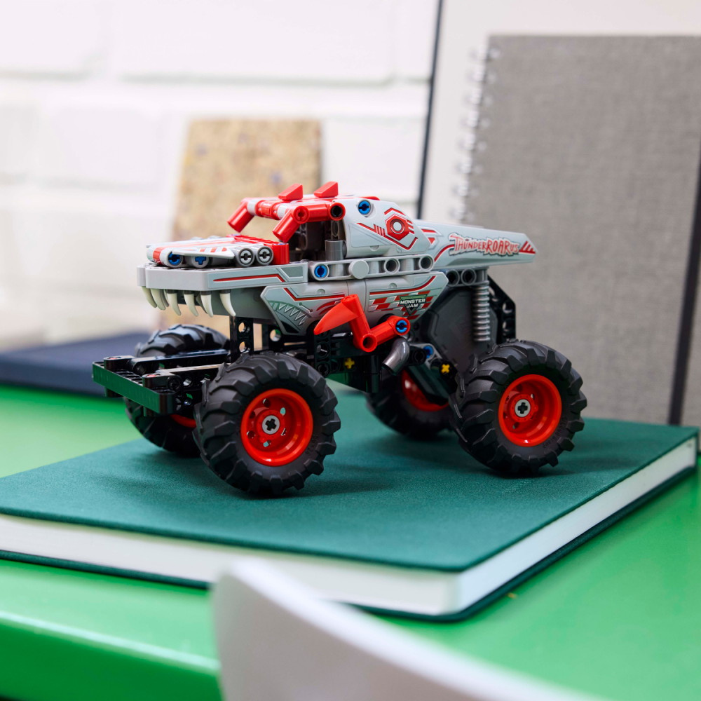 LEGO Technic - Monster Jam™ ThunderROARus™ pull-back