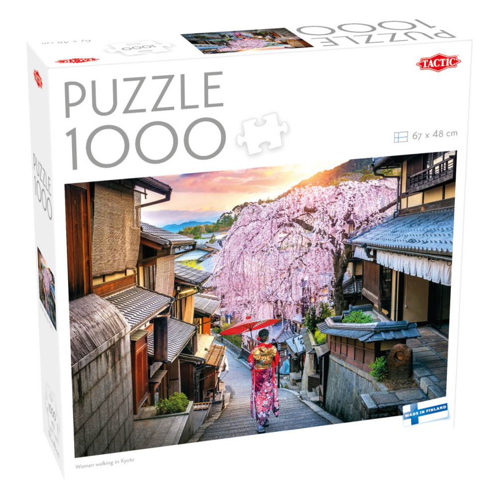 Tactic: Woman walking in Kyoto 1000 Brikker