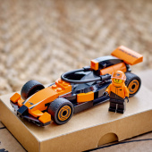 LEGO City - F1®-kører med McLaren-racerbil LEGO City - F1®-kører med McLaren-racerbil