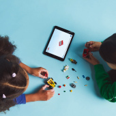 LEGO City - Racerbilpakke – pizzabil mod brandbil LEGO City - Racerbilpakke – pizzabil mod brandbil