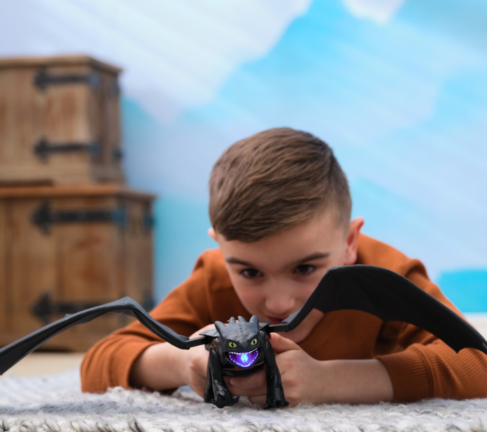 How To Train Your Dragon - Plasma Blast Nightfury