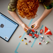 LEGO Super Mario - Mario Kart Standard Kart LEGO Super Mario - Mario Kart Standard Kart