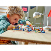 LEGO Super Mario - Mario Kart Toads Garage LEGO Super Mario - Mario Kart Toads Garage