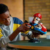 LEGO Mario Kart - Mario & Standard Kart LEGO Mario Kart - Mario & Standard Kart