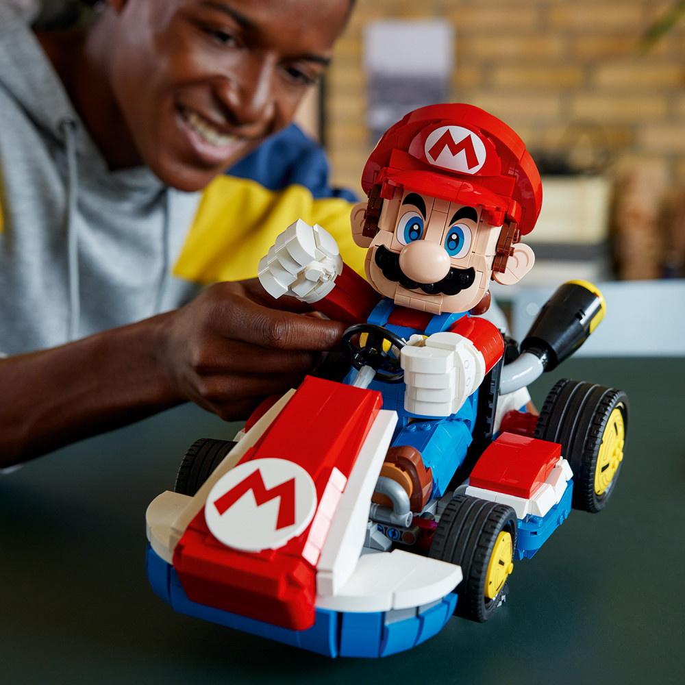 LEGO Mario Kart - Mario & Standard Kart