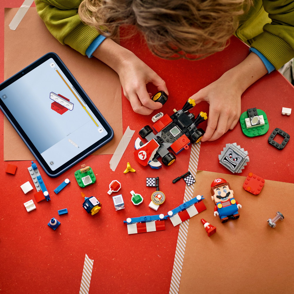 LEGO Super Mario - Interaktiv Mario og Standard Kart