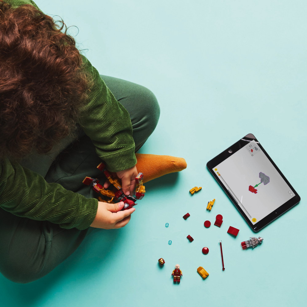 LEGO Marvel - Iron Mans robot mod Ultron