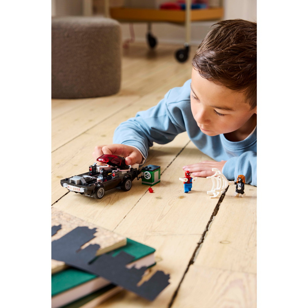 LEGO Marvel - Spider-Man mod Venom-muskelbil