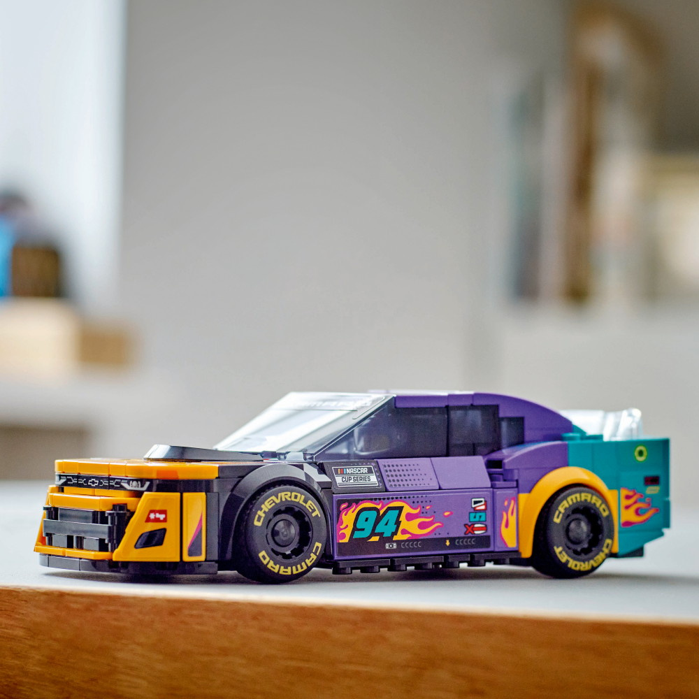 LEGO Speed Champions - NASCAR Next Gen Chevrolet Camaro ZL1