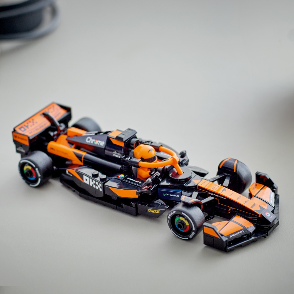 LEGO Speed Champions - McLaren F1 Team MCL38 racerbil