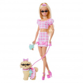Barbie Twinning Looks - Hund og matchende lyserødt tøj Barbie Twinning Looks - Hund og matchende lyserødt tøj