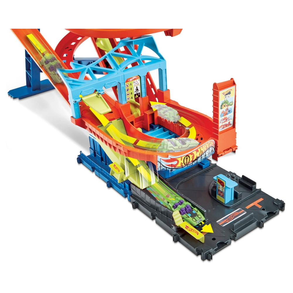 Hot Wheels City Bilbane Roller Coaster Rally 