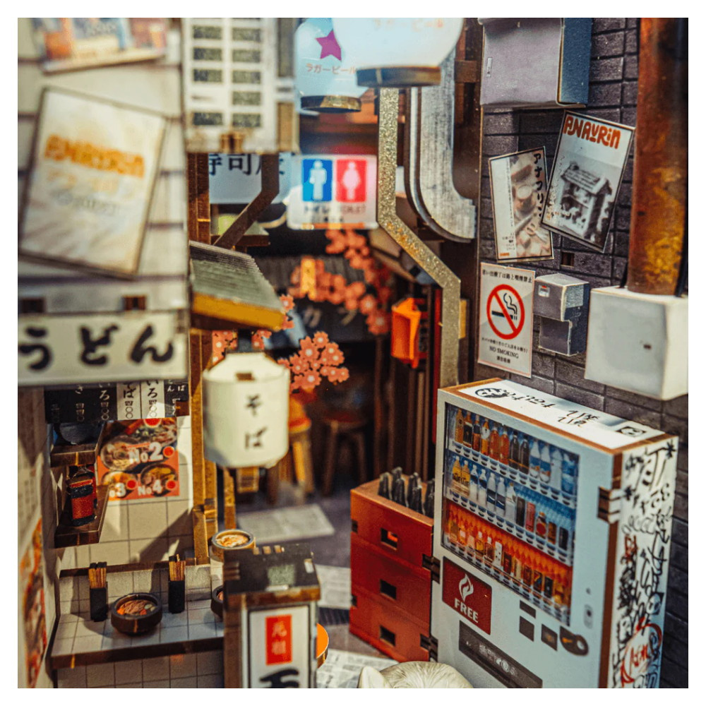 Anavrin Book Nook - Omoide Yokocho