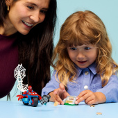 LEGO Marvel - Spidey på sin motorcykel mod Rhino LEGO Marvel - Spidey på sin motorcykel mod Rhino