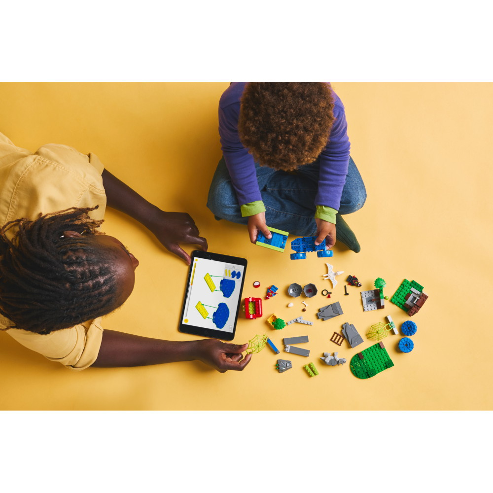 LEGO Marvel - Team Spideys redning med Dino Crawler