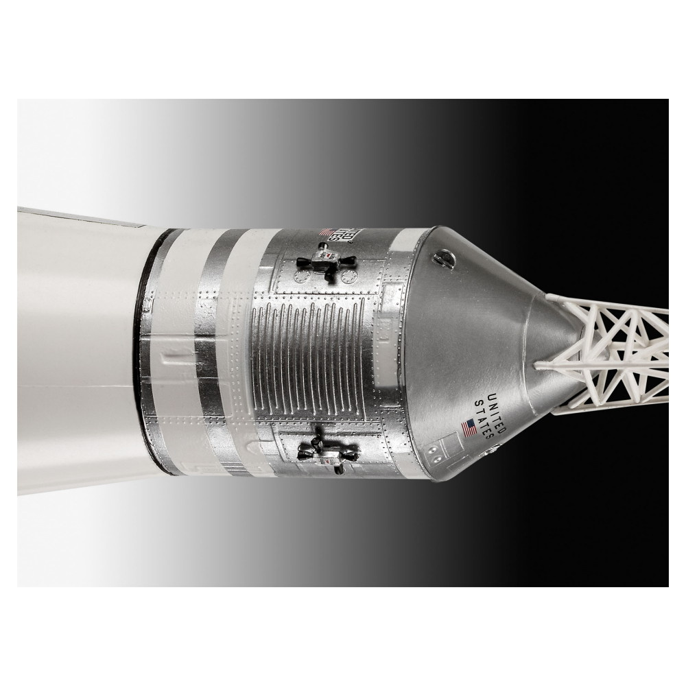 Revell - Apollo 11 Saturn V Rocket 1:96