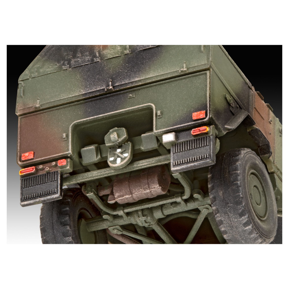 Revell - ATF Dingo 1 1:72 - 65 Stk