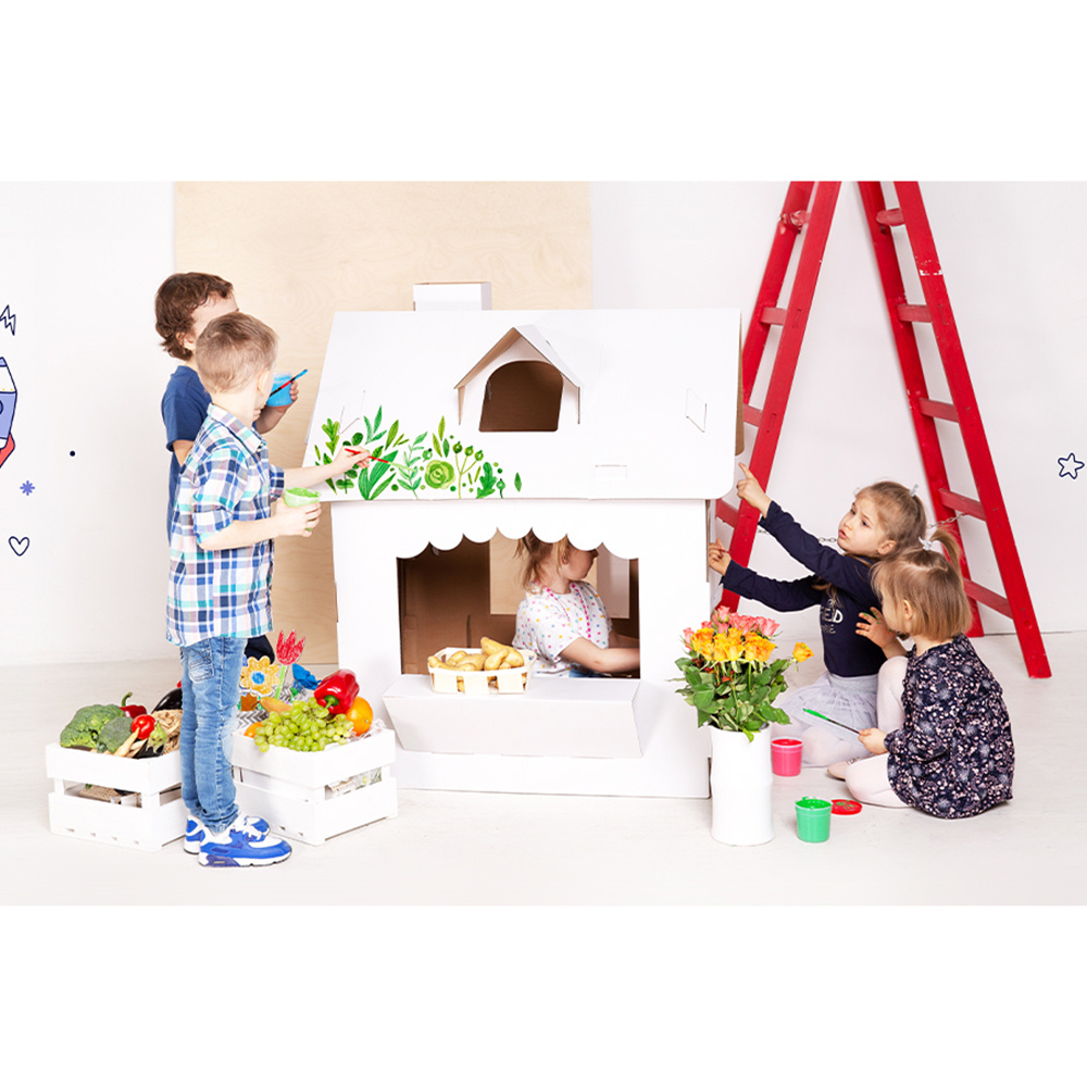 Cardboard building - Flower kiosk