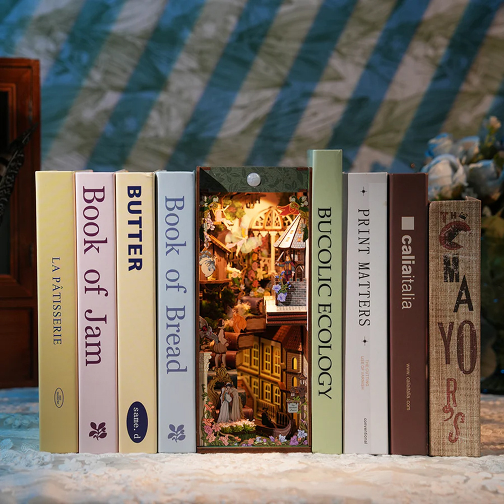 Tonecheer Book Nook - Shakespeare's Verse