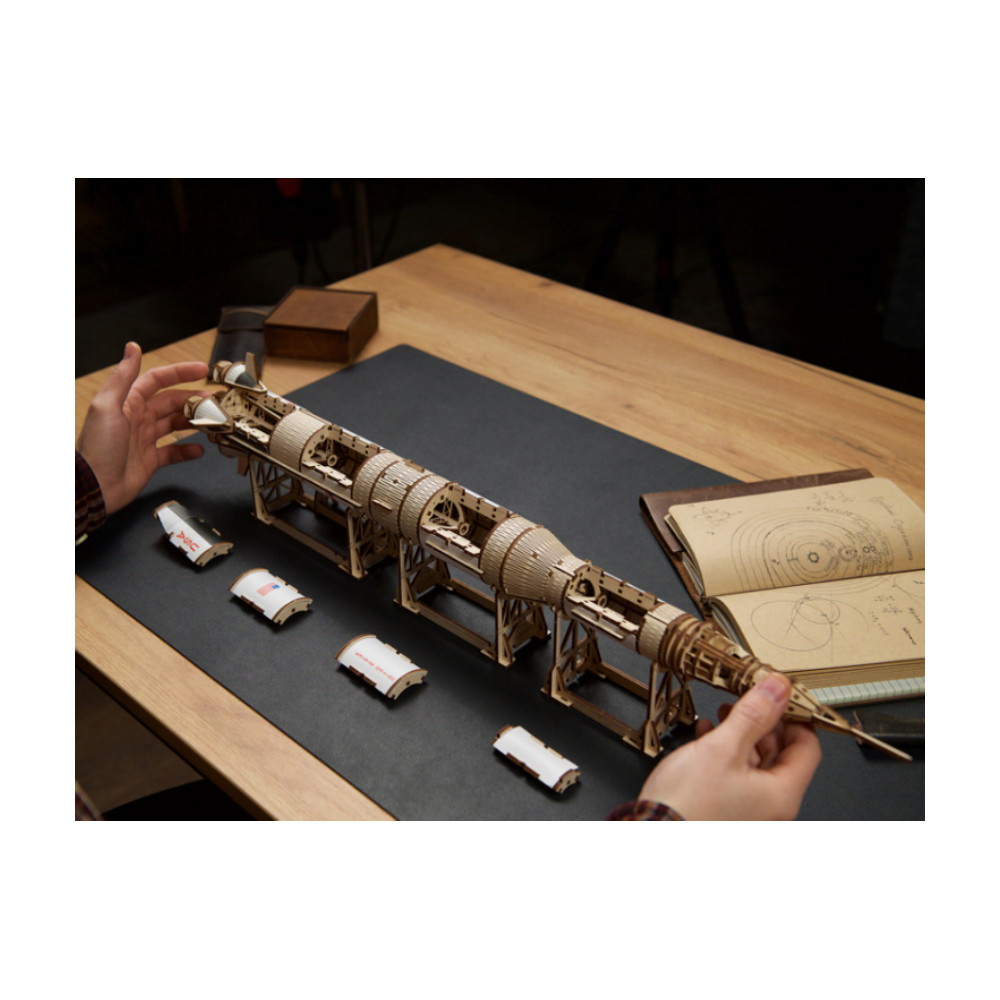 Ugears NASA Saturn V